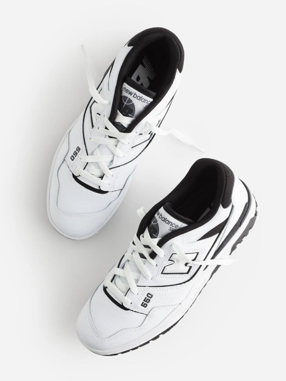 New Balance Unisex 550 Sneakers EUC